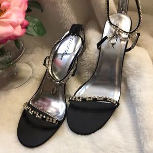 🌟Holiday sequenced shoes NWOT